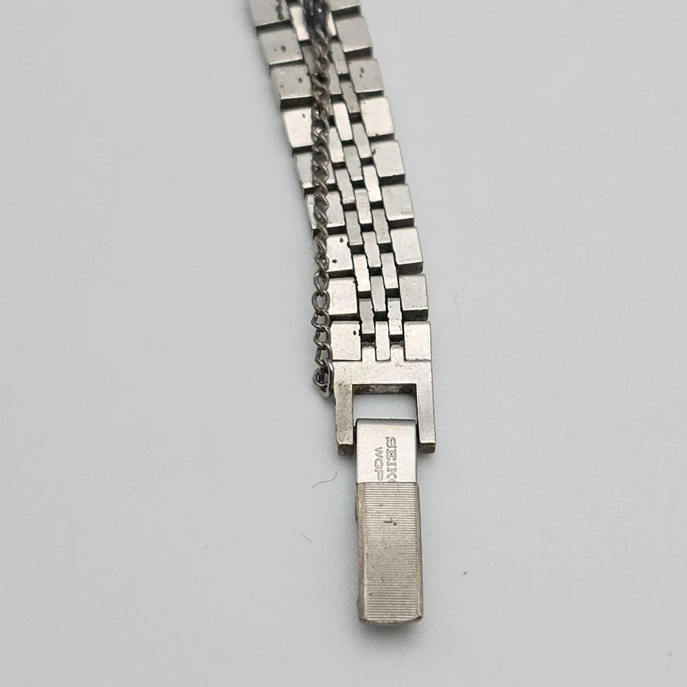 Vtg‎ SEIKO Ladies Watch 1520-3339 Manual Wind Analog Silver Tone Band Dainty